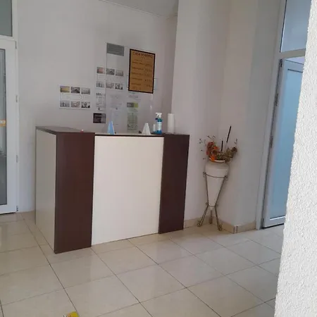 Camere de închiriat Darius 16 , 2 camere * Eforie Nord