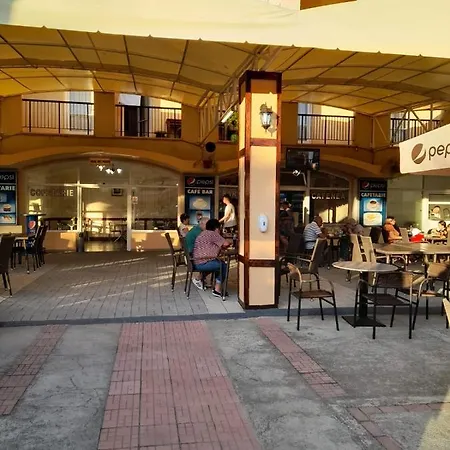 De Inchiriat Darius 16 , 2 Apartamento